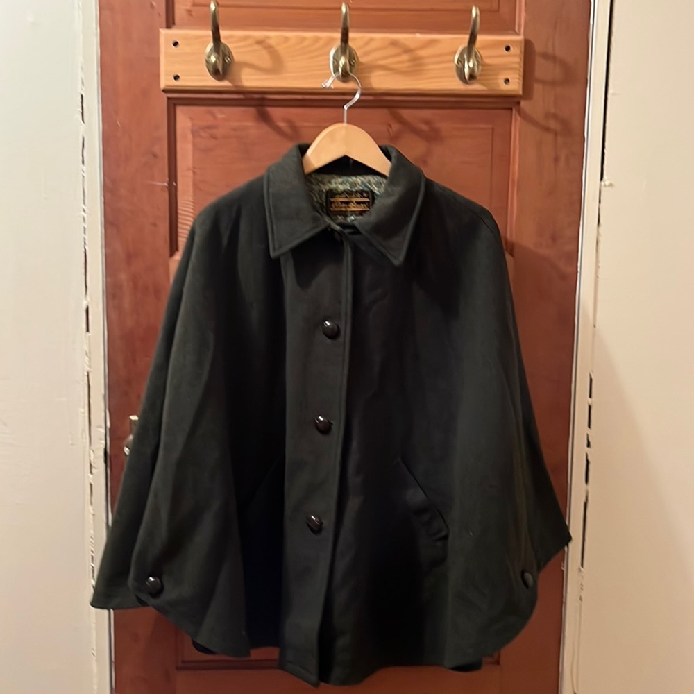 Vintage Eddie Bauer hunter green Wool cloak